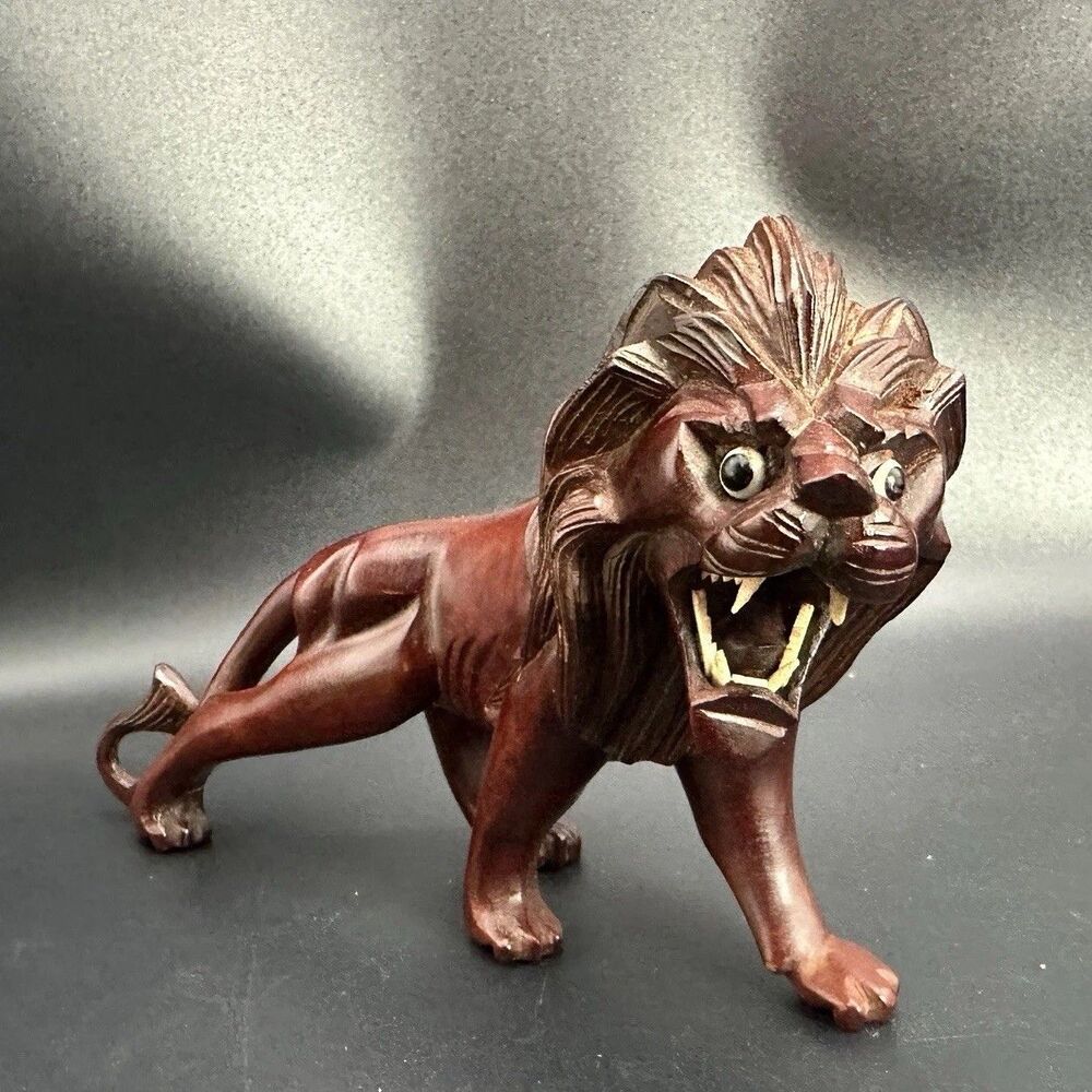 VTG Solid Wood Lion Statue Hand Carved Roaring Snarling Leo Zodiac Gift